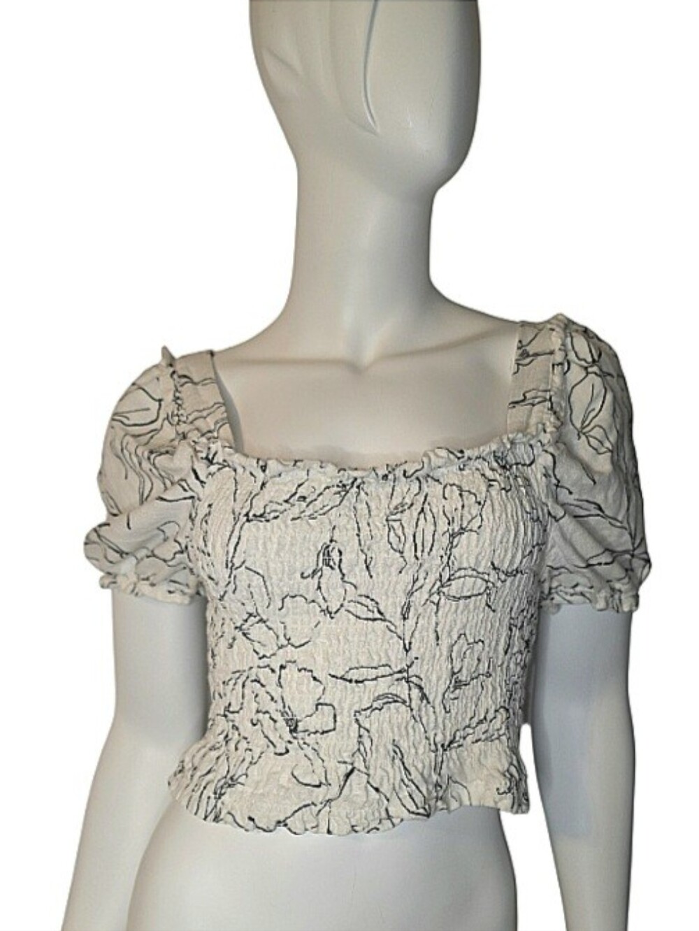 Monteau Los Angeles White and Black Floral Print Smocked Puff Sleeve Crop Top XL